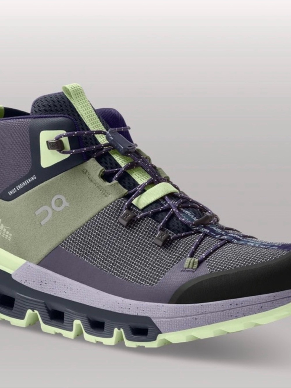 On cloudtrax Women's Trail Shoe in Purple with Mint Accent size 7